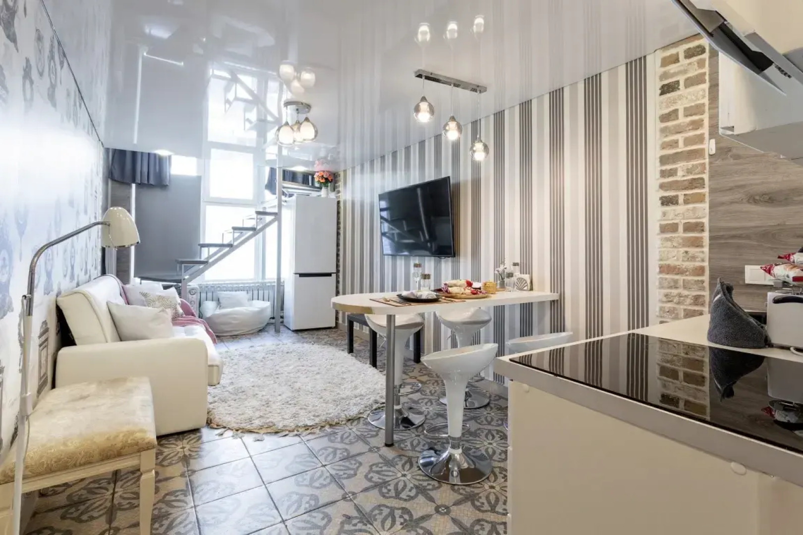 Апартаменты LOFT SPA в Центре Москвы 1