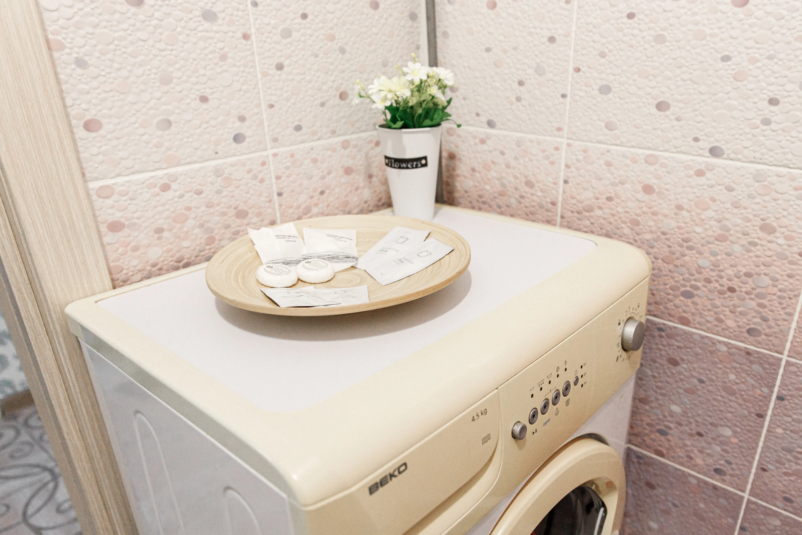 Апартаменты Притомский 13