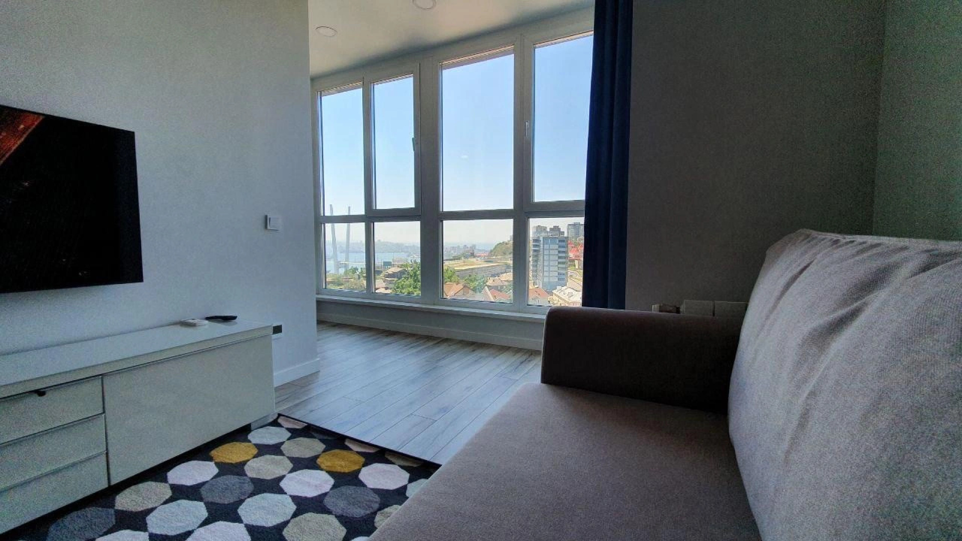 Апартаменты Высота апартаменты с видом на золотой мост