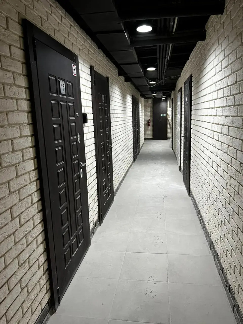 Апартаменты Двухуровневая студия с двумя санузлами в парке