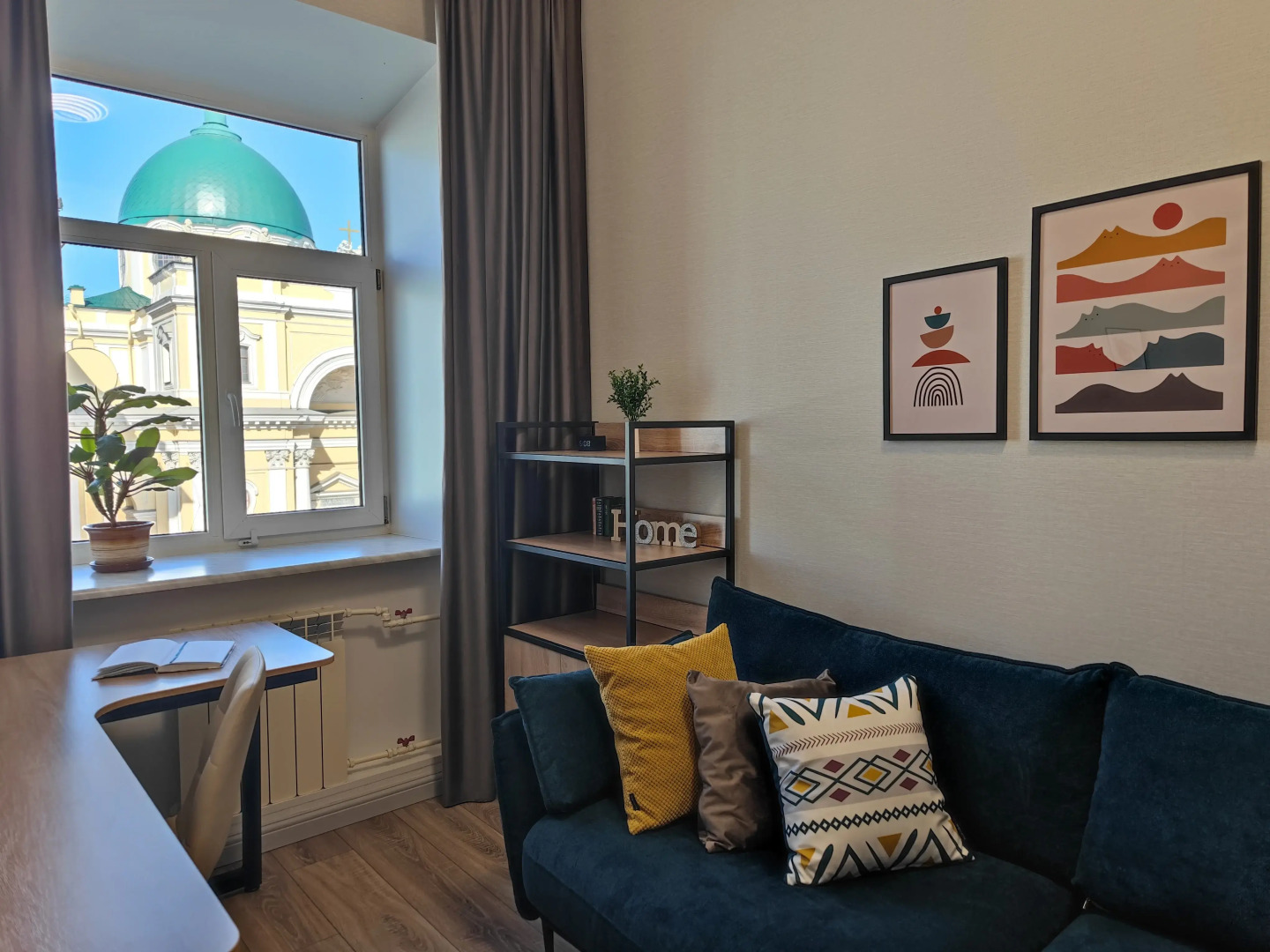 Квартира видовая в Золотом треугольнике Петербурга