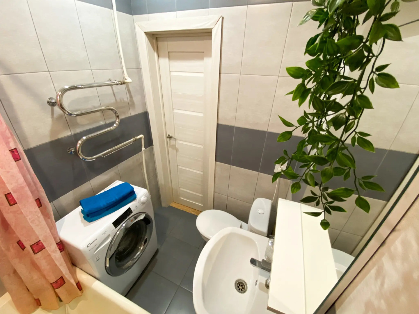 Апартаменты Акварель на Горького 102