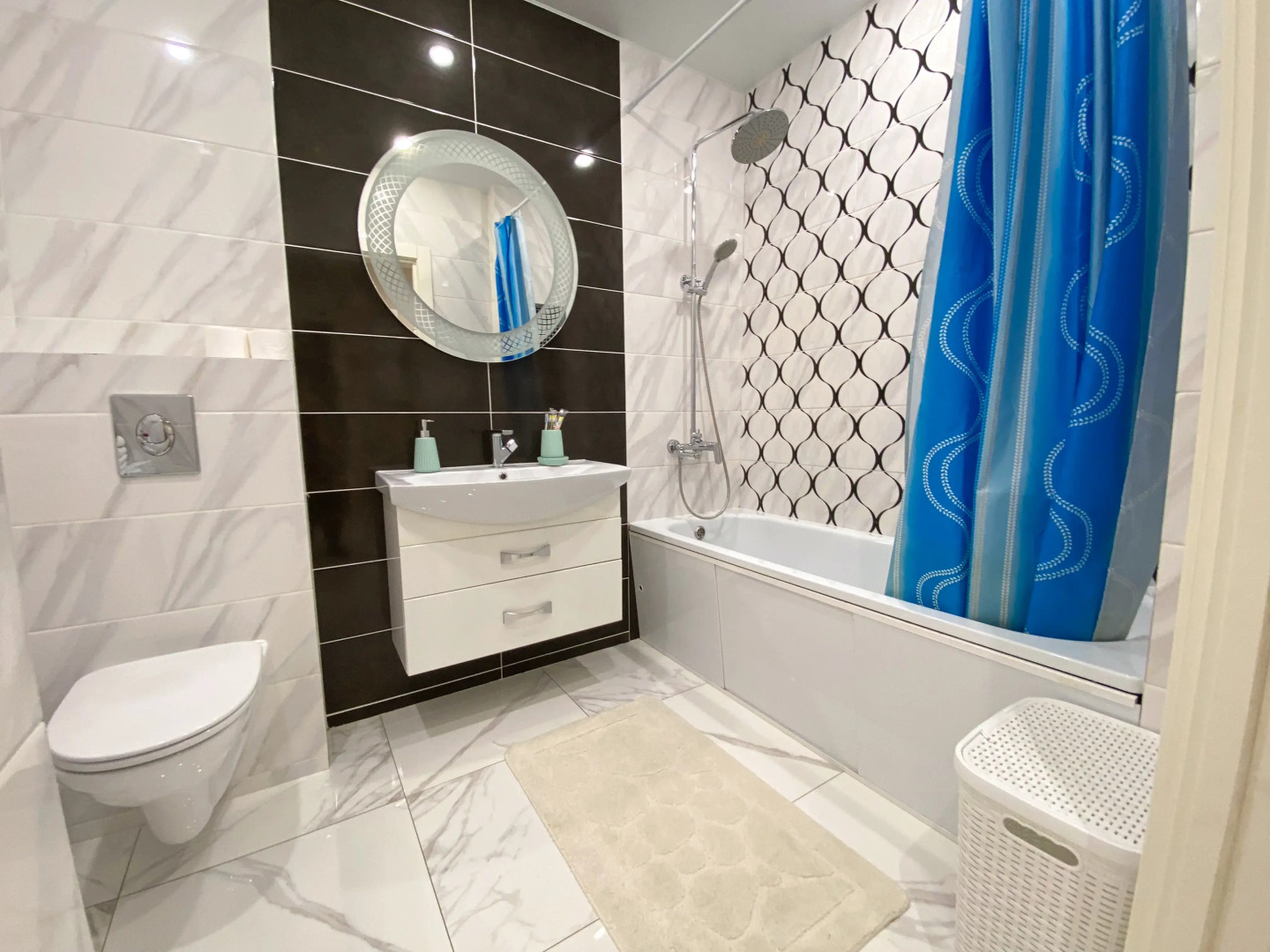 Апартаменты в центре с видом на Волгу