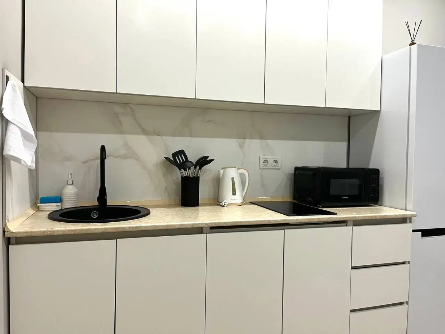 Апартаменты Делюкс возле Аквапарка Лето-Лето