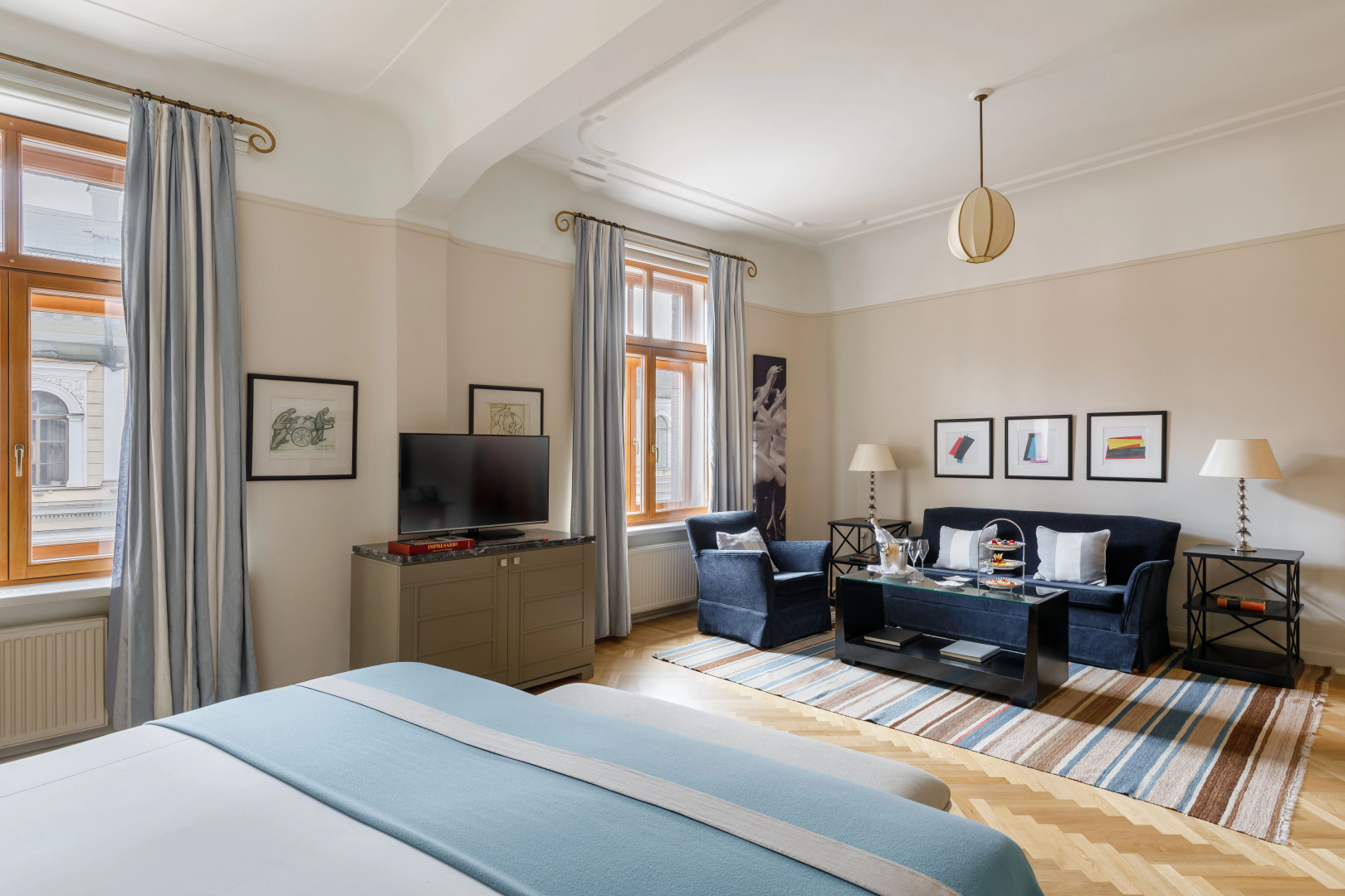 Отель Астория