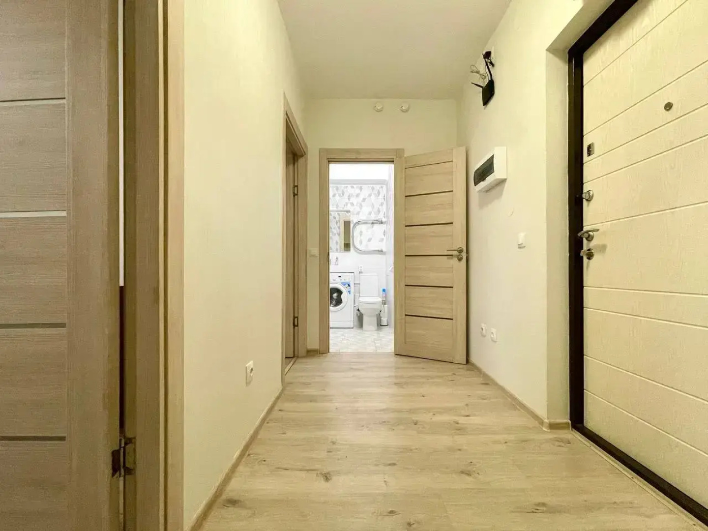 Апартаменты с Видом на Парк Метро Площадь Мужества 10 Минут Пешком