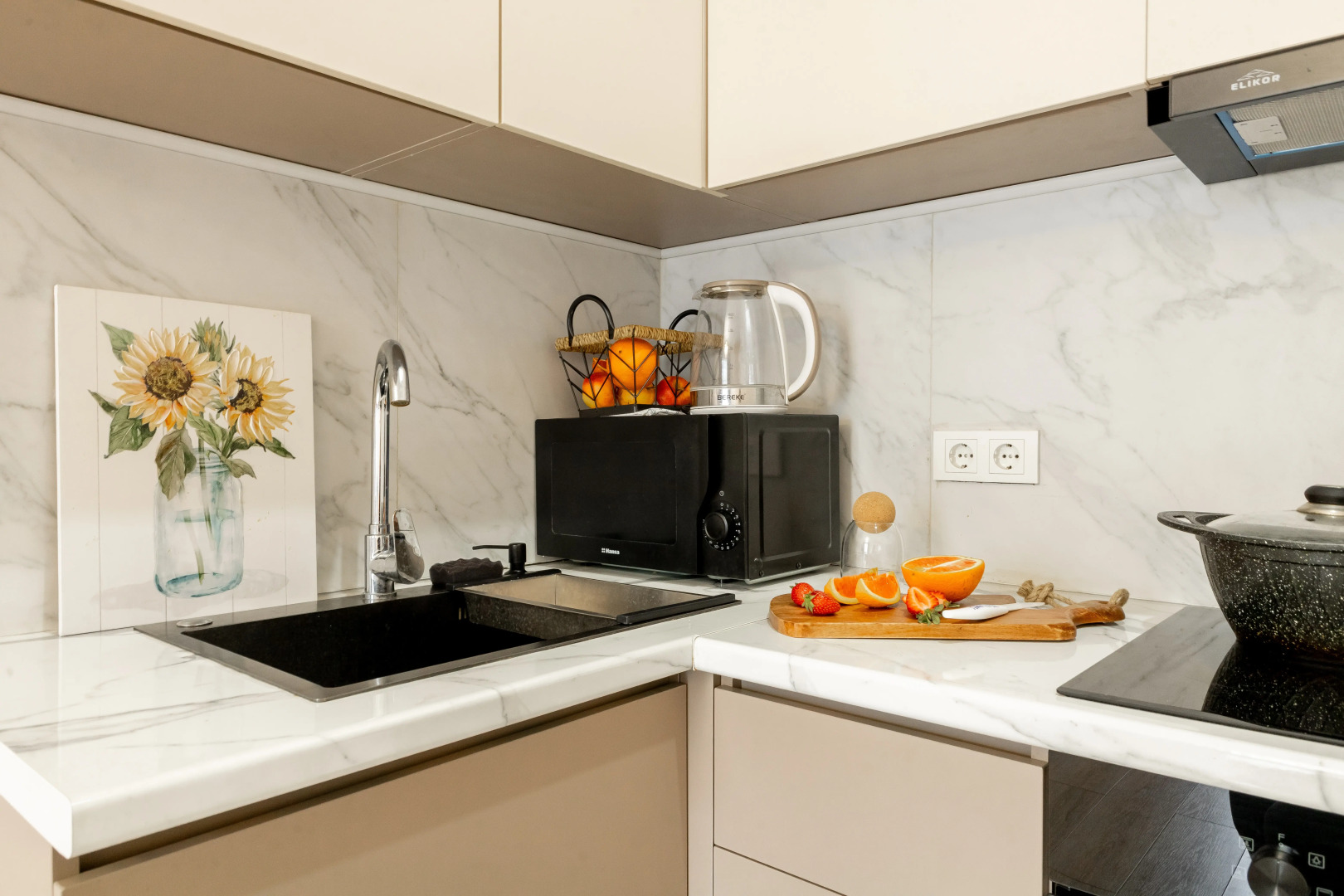 Квартира возле Хан-Шатыра и Ботанического Сада