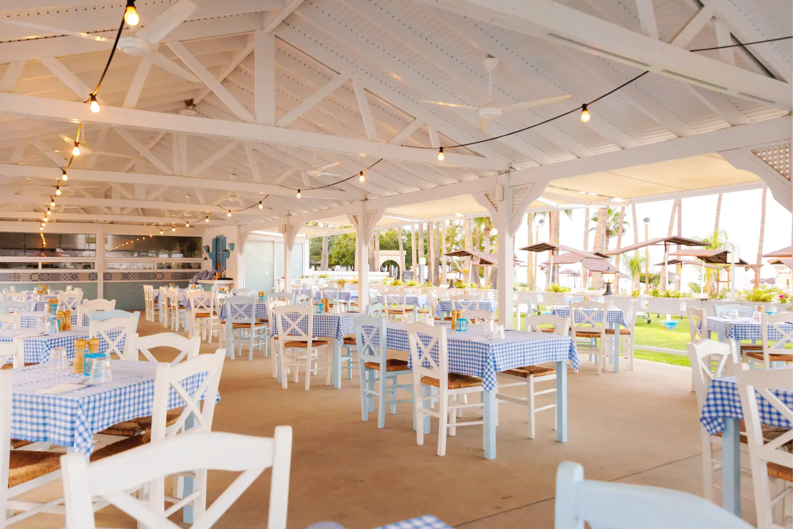 Отель Cavo Maris Beach