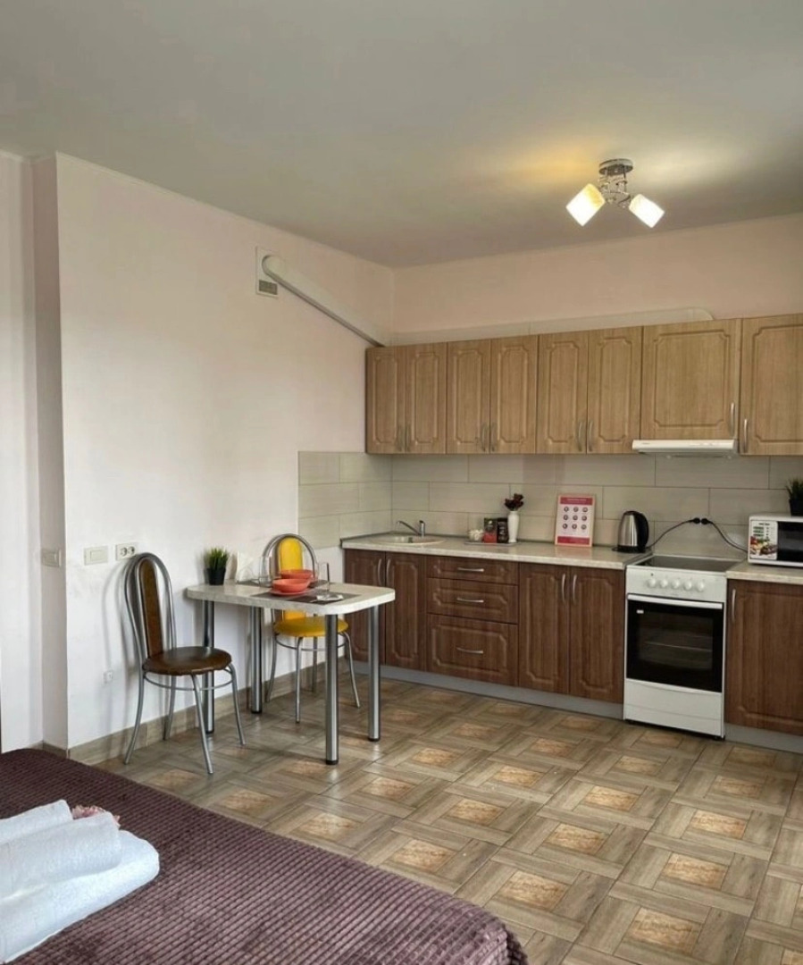 Квартира студия GoldApart на Университетской набережной 46