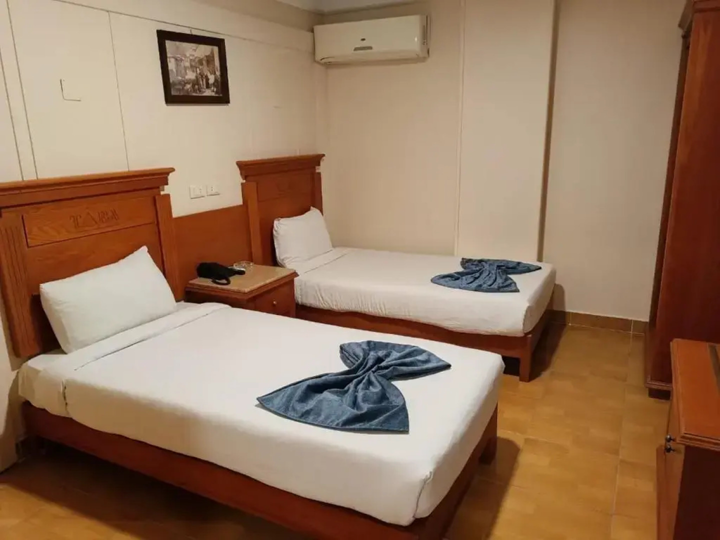 Отель Aura Inn Tiba Pyramids