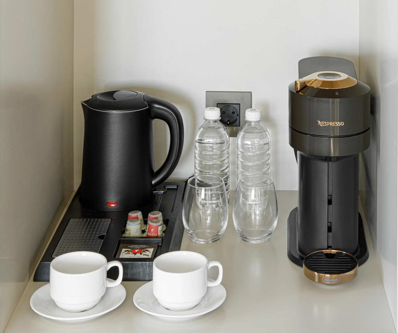 Отель Roar Boutique Hotel