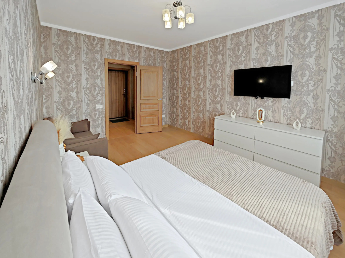 Квартира с потрясающим видом на реку Волгу и горы