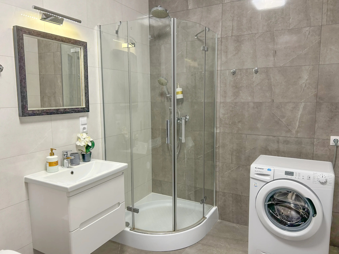 Апартаменты Sun City Apartments Shtolz 28 с Двумя Спальнями в Центре Города