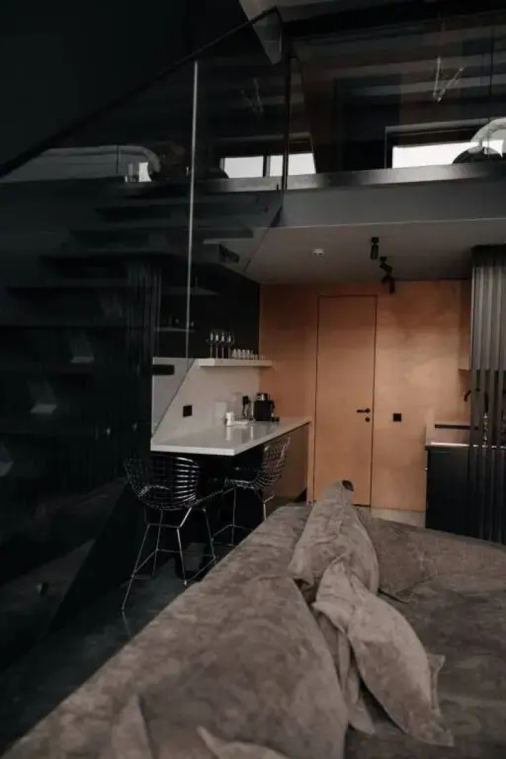 Апартаменты Four Rooms Нуар 320