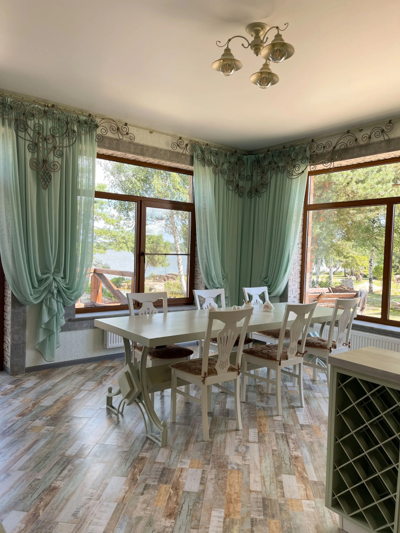 Частный дом у озера 62