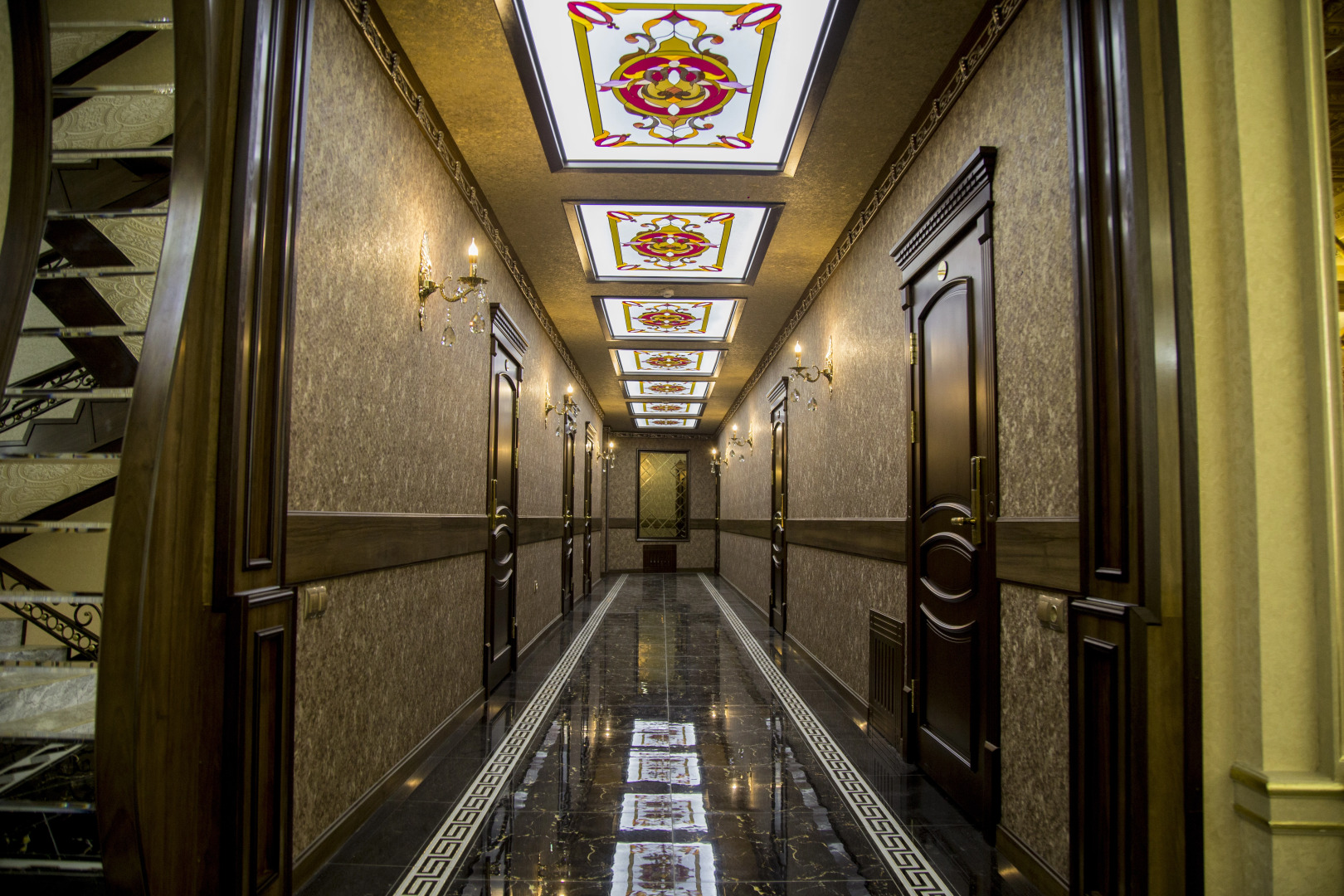 Отель Edem Plaza