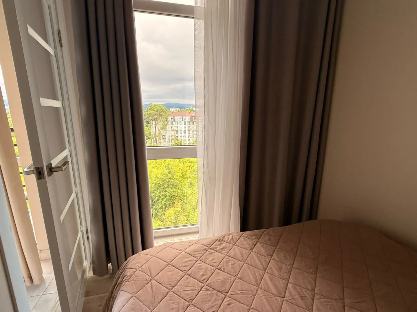 Апартаменты с видом на рощу 131