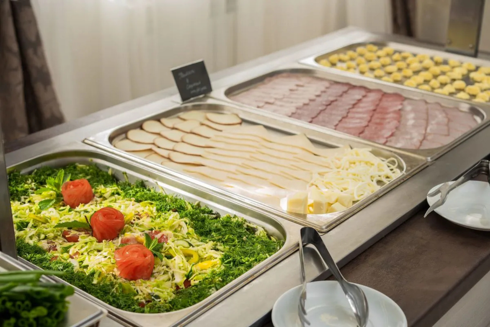 Курортный отель Дивный Мир Усадьба Шато  4****