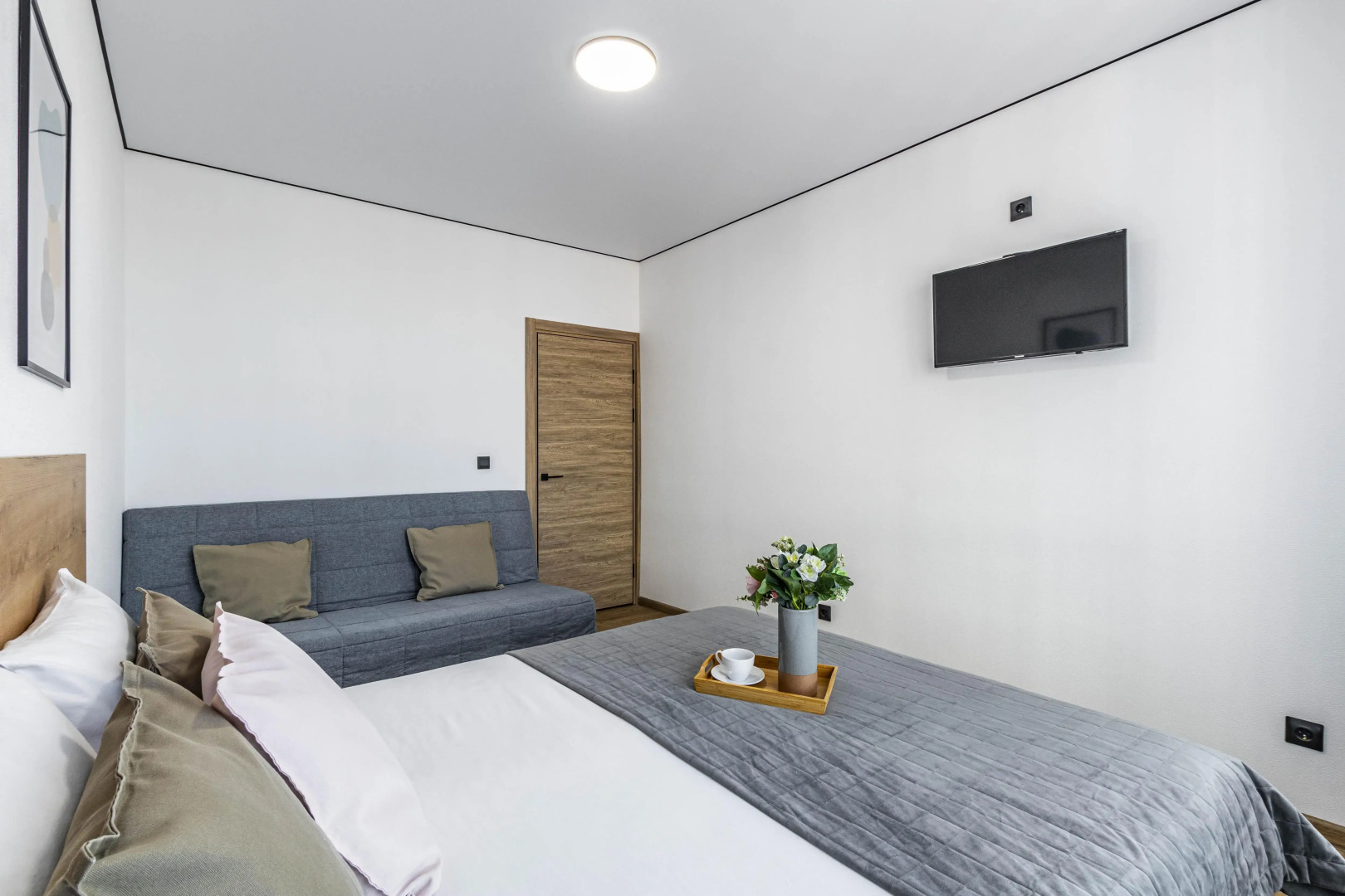 Квартира Двухкомнатная Центр Good House