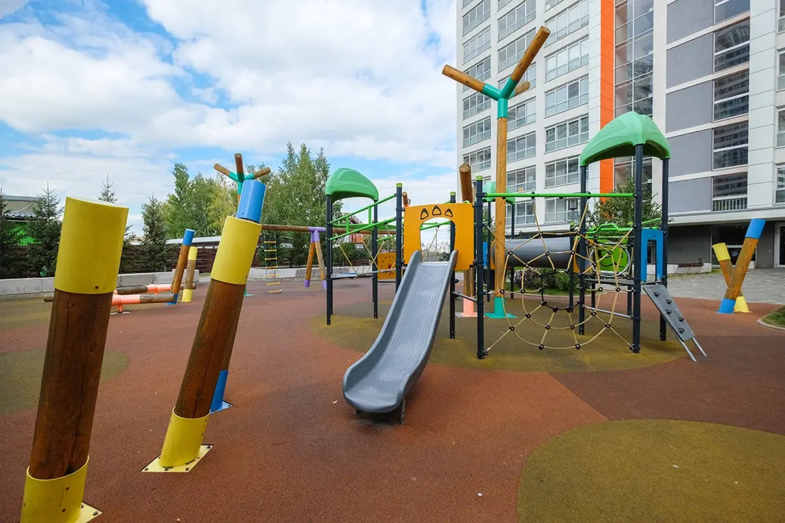 Апартаменты Квартирка-НСК на Немировича-Данченко 148/2