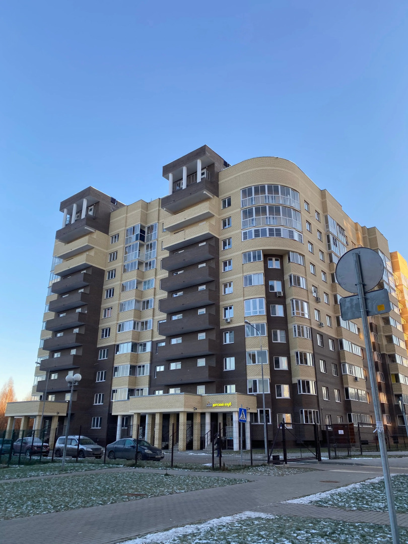 Апартаменты на улице Дмитрия Михайлова 4