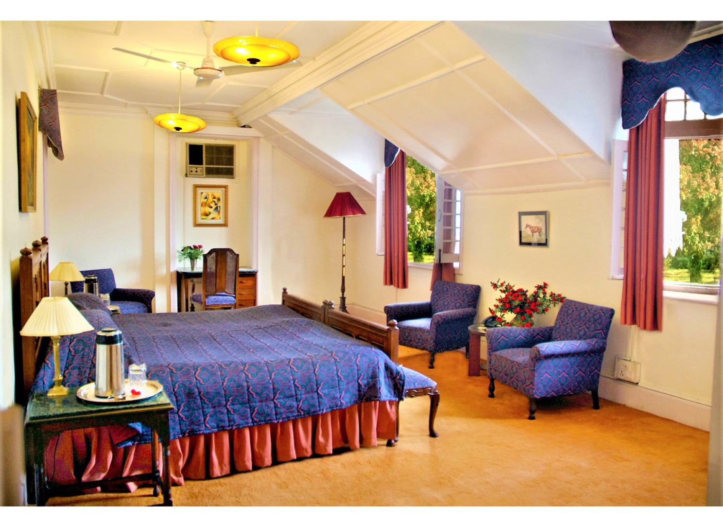 Отель WelcomHeritage Taragarh Palace