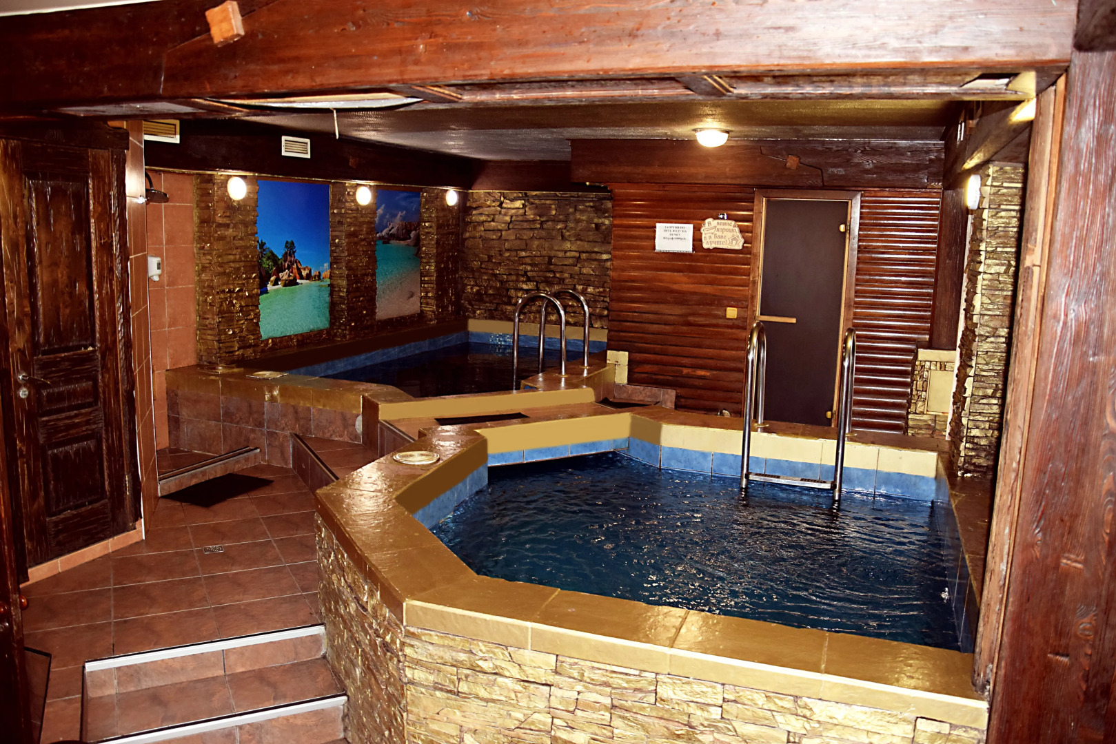 Гостиничный Комплекс Золотое Крыло