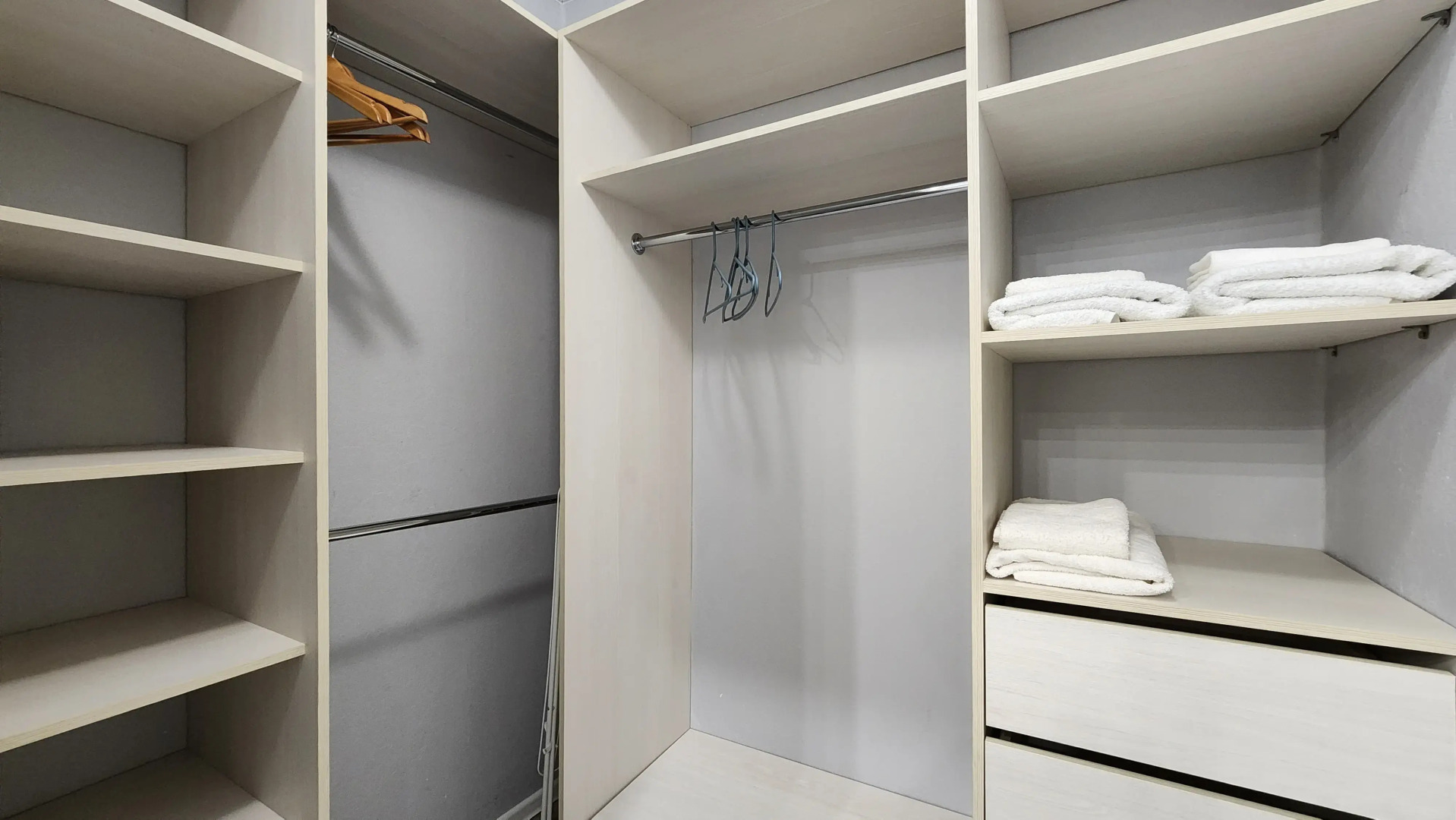 Апартаменты WinWin (ВинВин) Роторная у ТРЦ Казань Мол