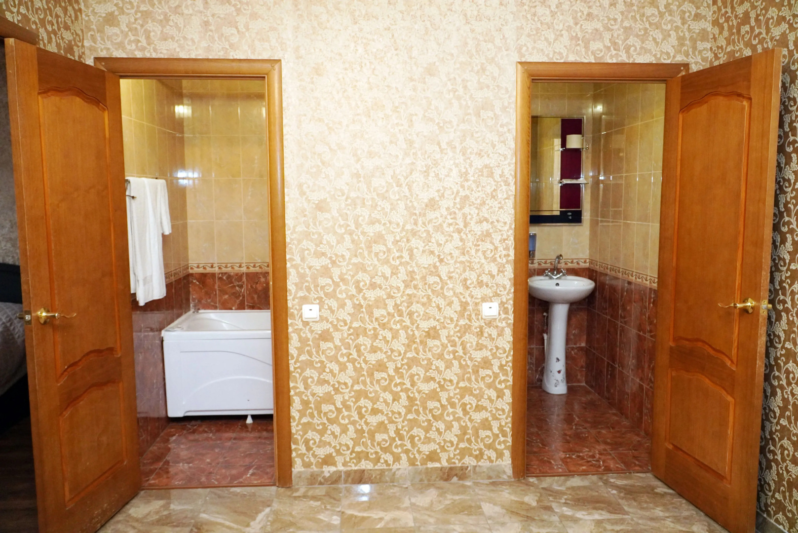 Отель Даймонд