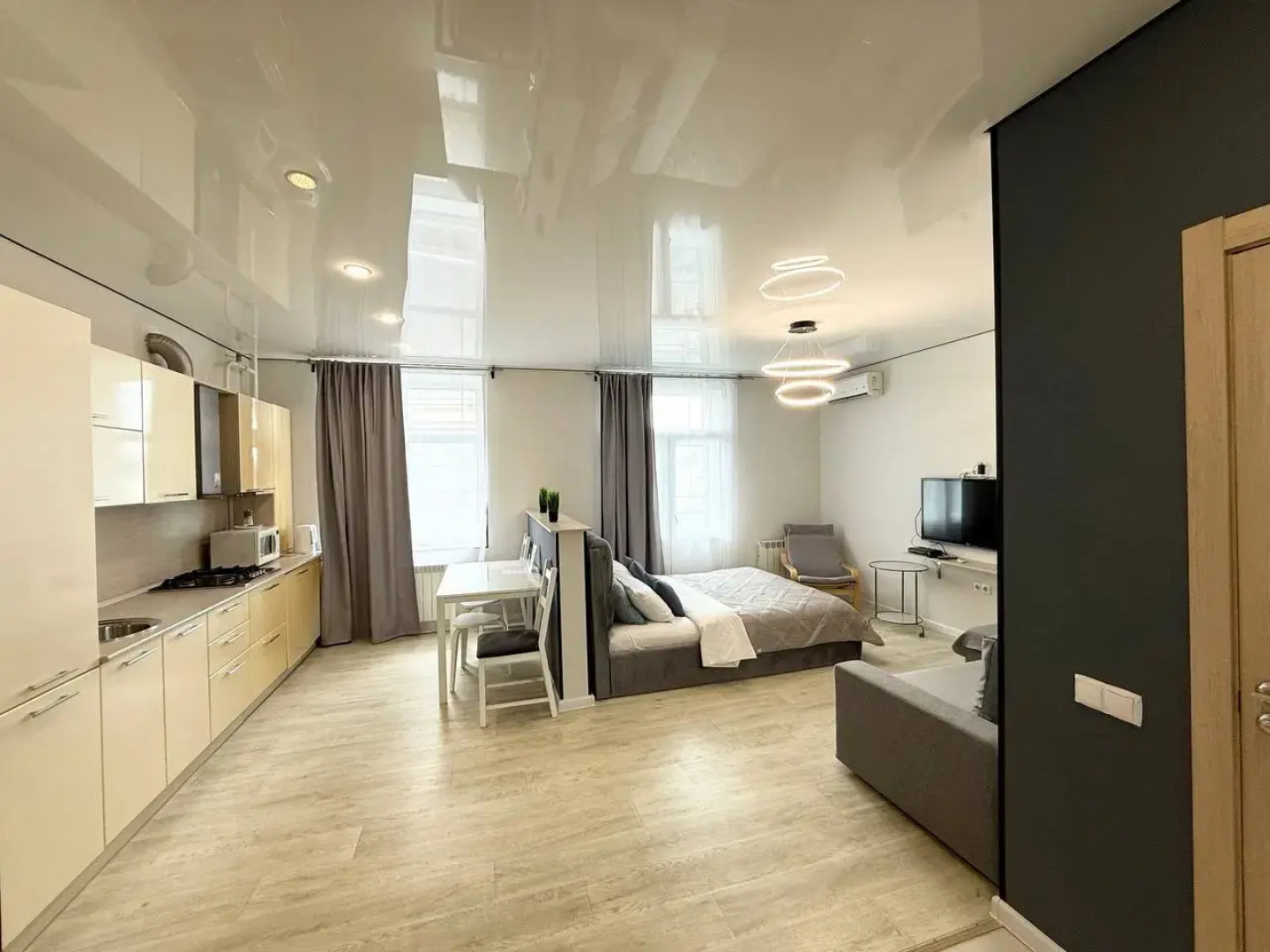 Апартаменты на Баумана 9