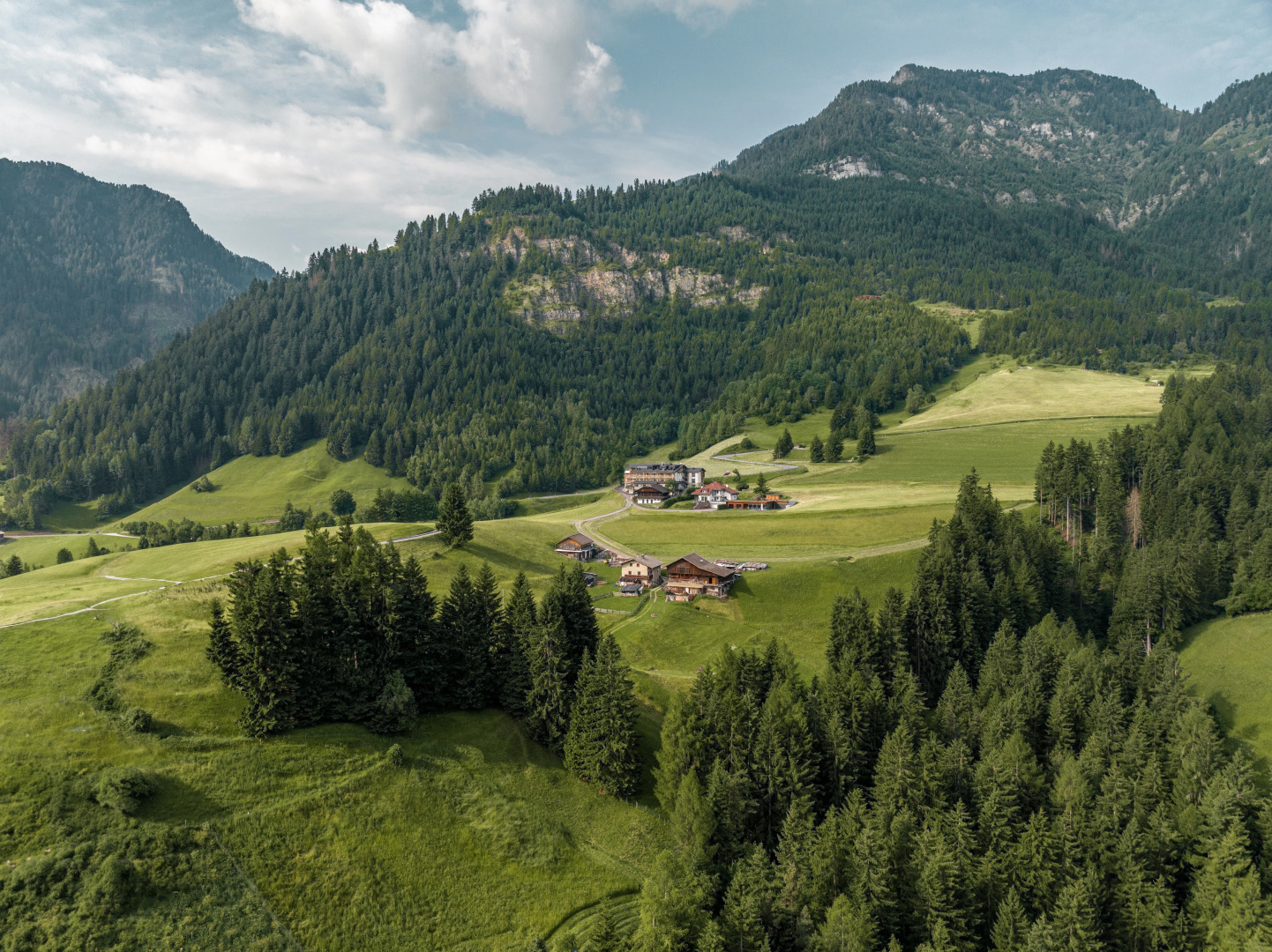 La Cort My Dollhouse - Adults Only