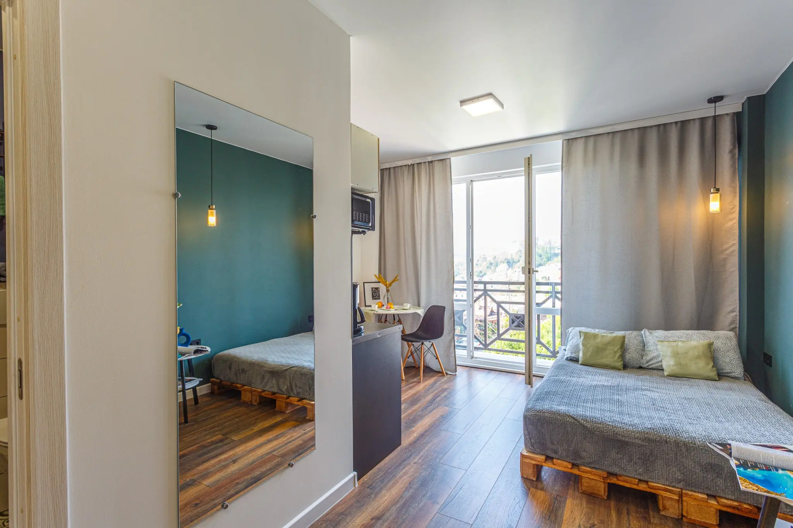 Апартаменты Милан Lamare с Балконом и Видом на Море