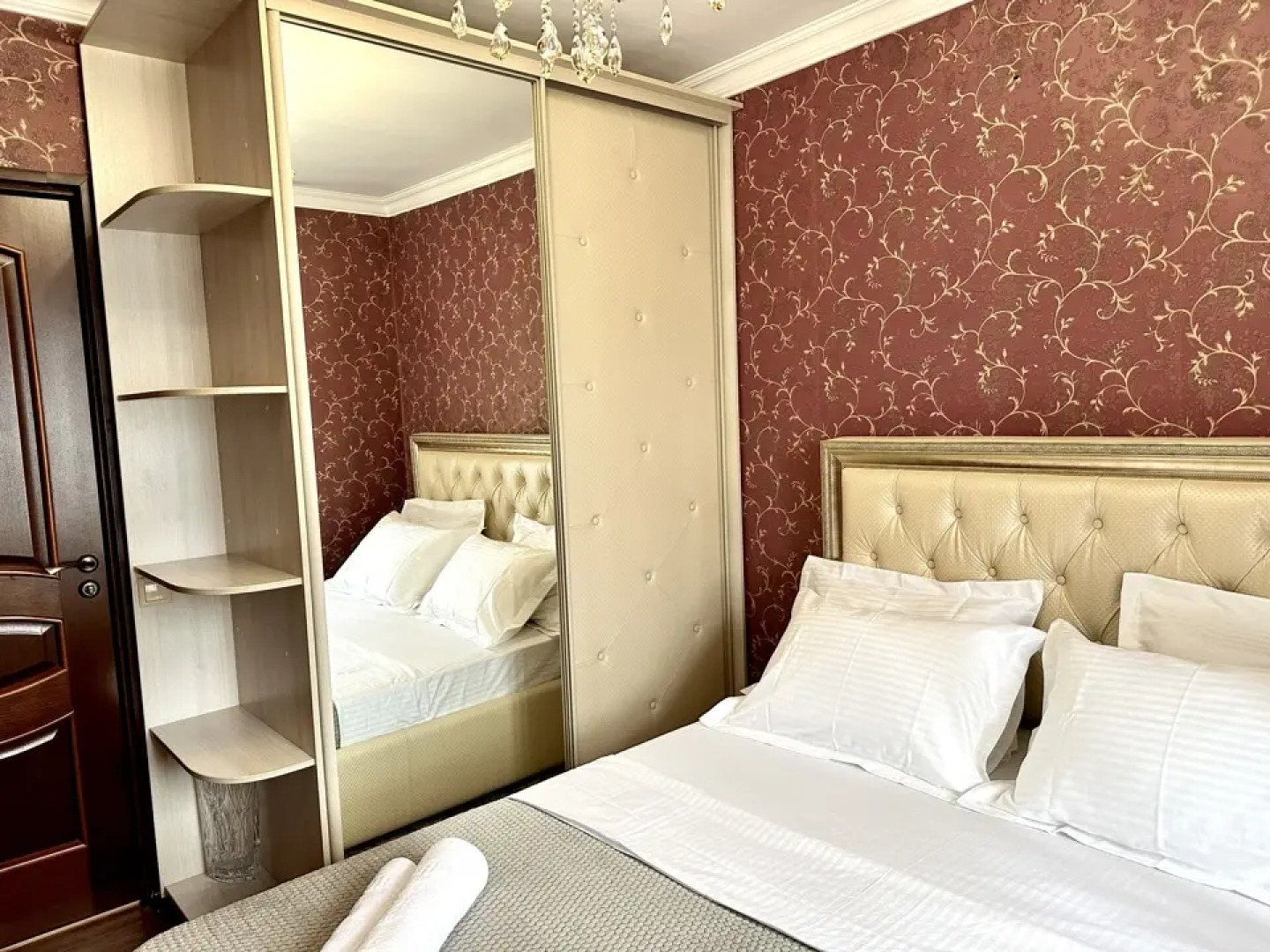 Квартира Гаджиева 164