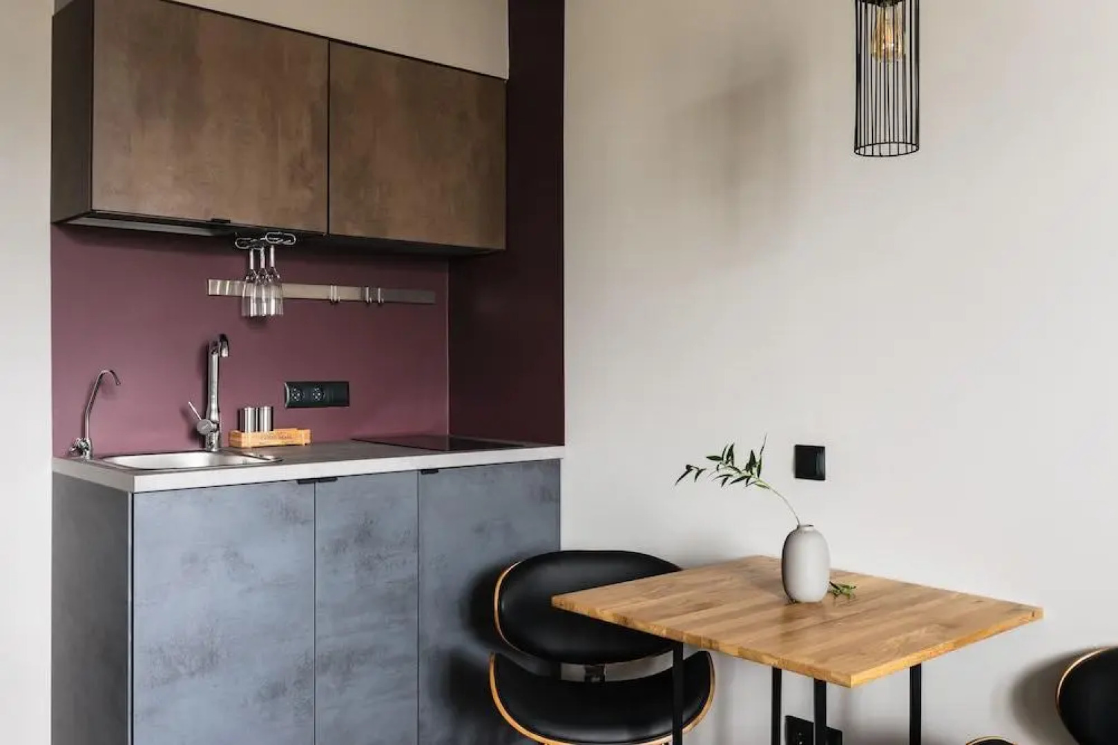 Отель The Faces Historical center