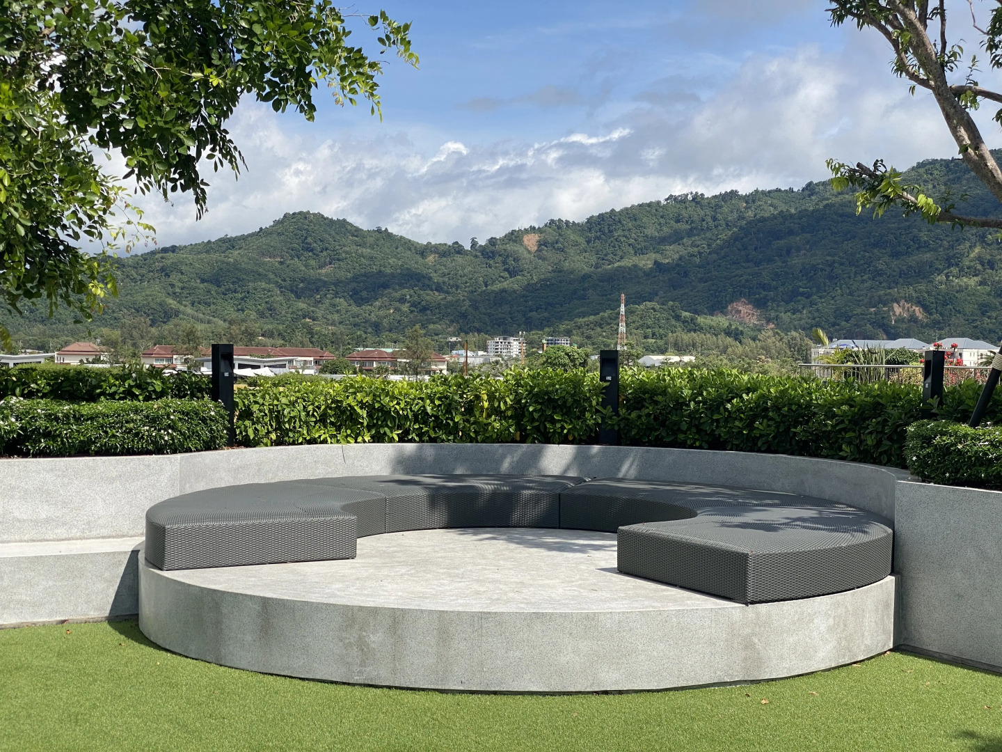 Апартаменты 2-комнатные с бассейном у пляжа Bang Tao LBS-1508