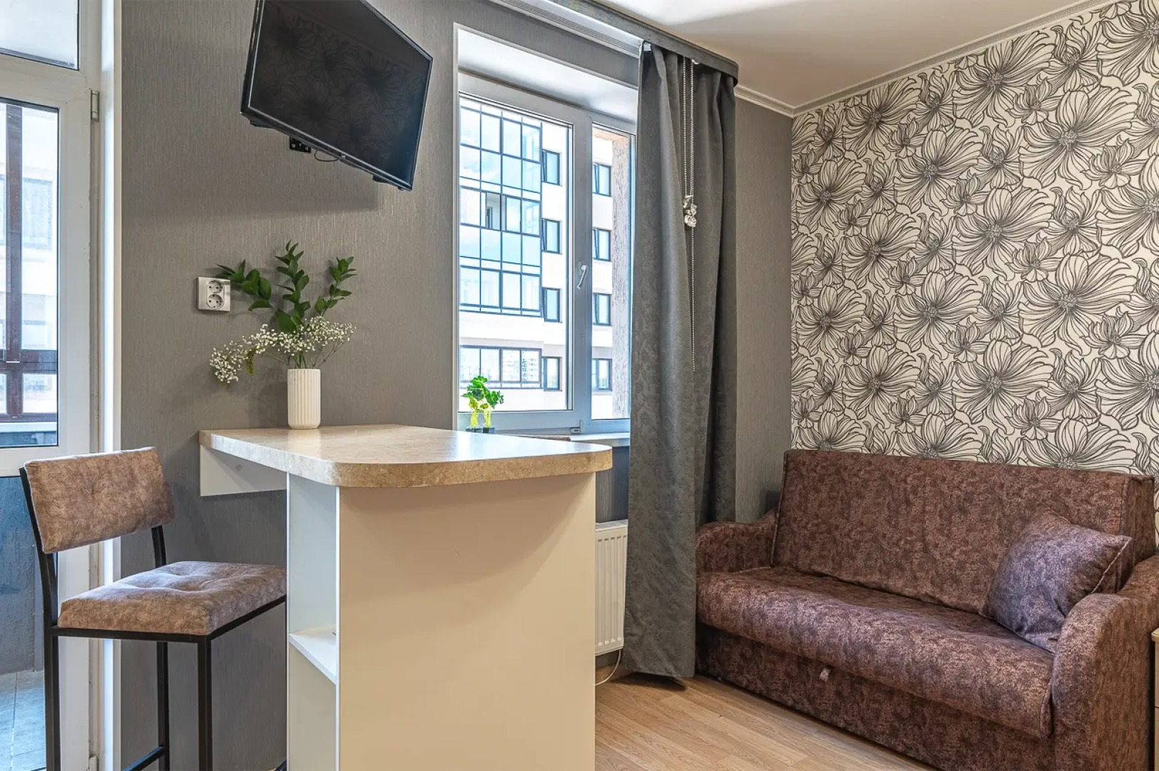 Апартаменты 109 Алексея Латышова 1