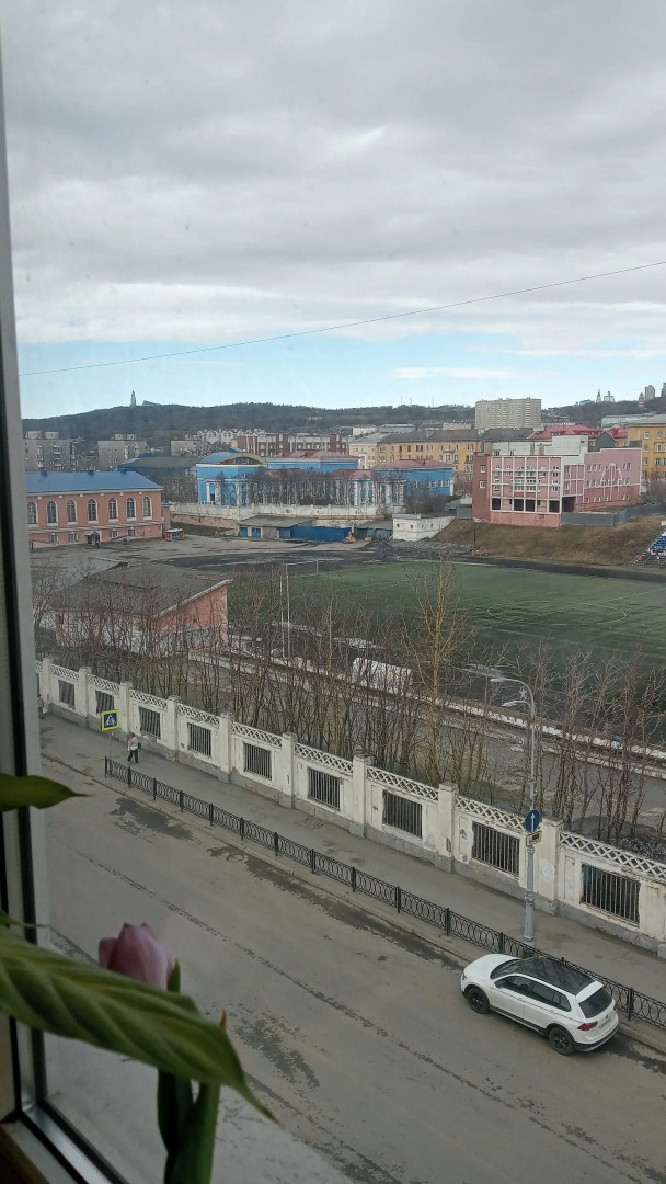 Меблированные комнаты Ваш Дом на Ленинградской (2 подъезд, кв. 32)