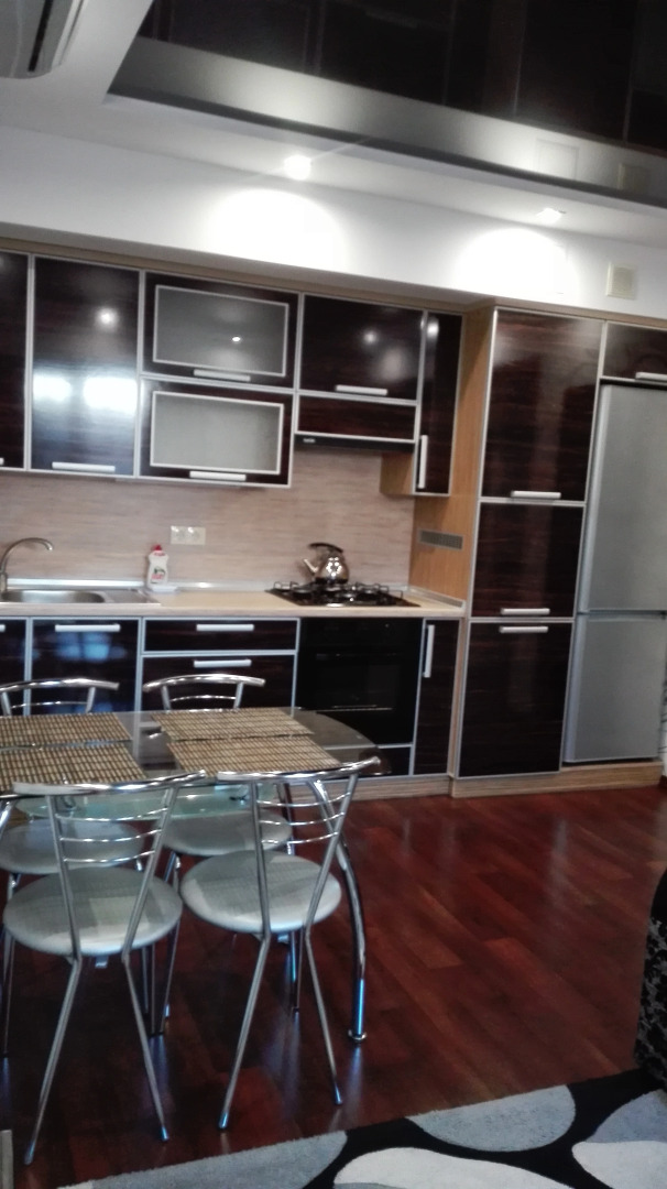 Апартаменты "Хельга Парк Фрунзе"