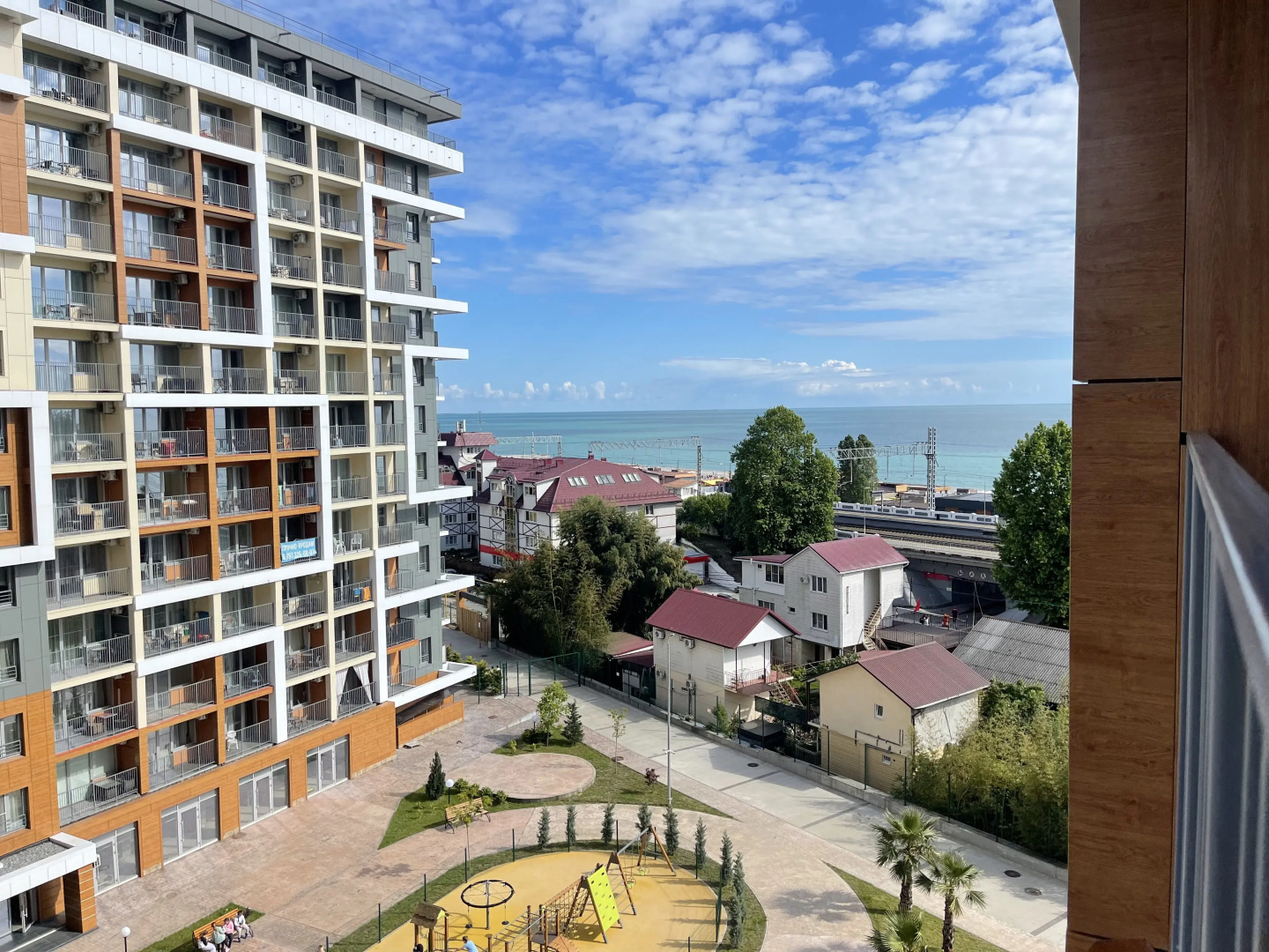 Квартира с боковым видом на море и горы в ЖК Каравелла Португалии