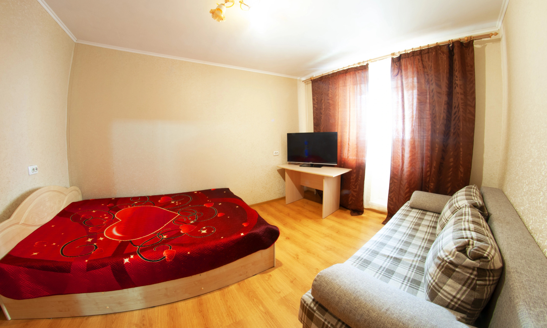 Апартаменты Эконом  на Мельничной 24-26