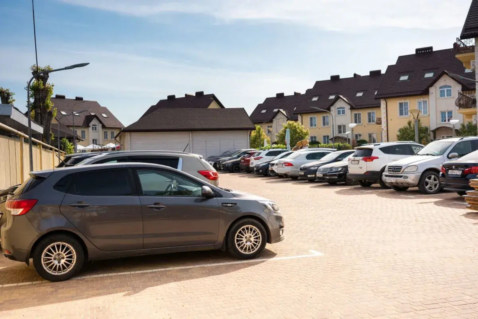 Курортный отель Дивный Мир Усадьба Шато  4****