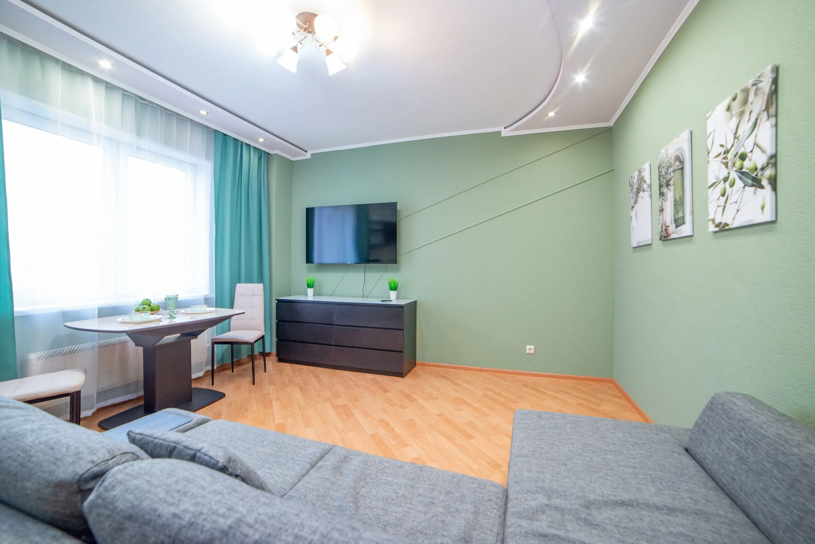 Апартаменты Бажова 68