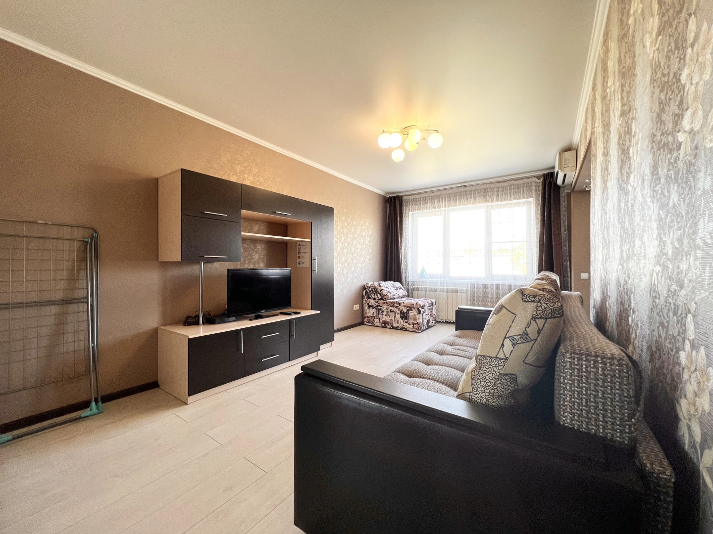 Апартаменты Октябрьская 20