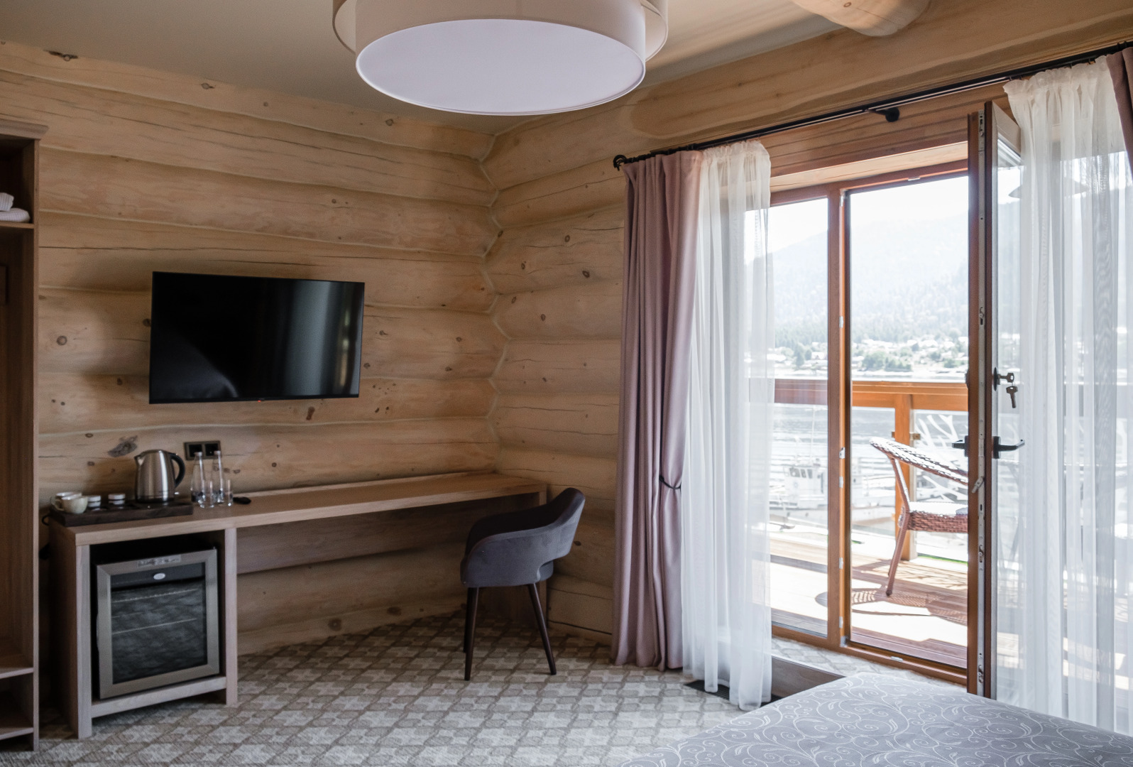 Отель Тайга&Озеро