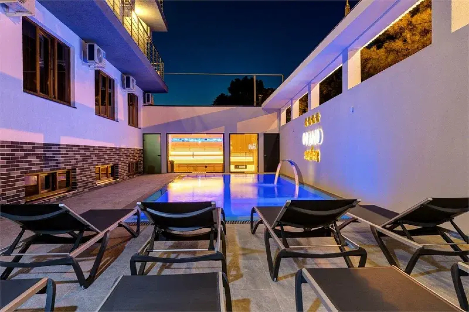 Отель Гранд Премьер