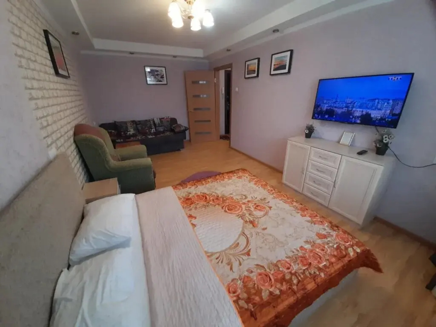 Апартаменты с 1 комнатой в Октябрьском районе (КВАРТИРА51)