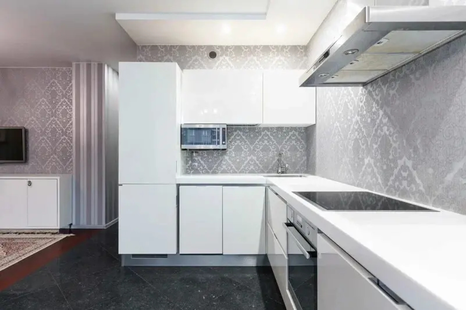 Квартира в ЖК Каскад на Скрыганова 4А