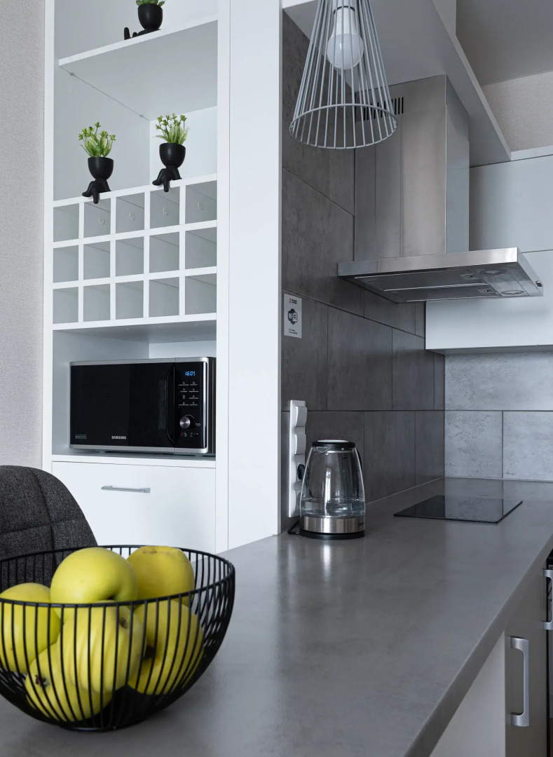 Квартира на сутки Минск Маяк Метро 3 минуты Бесконтактное заселение Wi-Fi Кухня объединена с жилой зоной Отдельная спальня