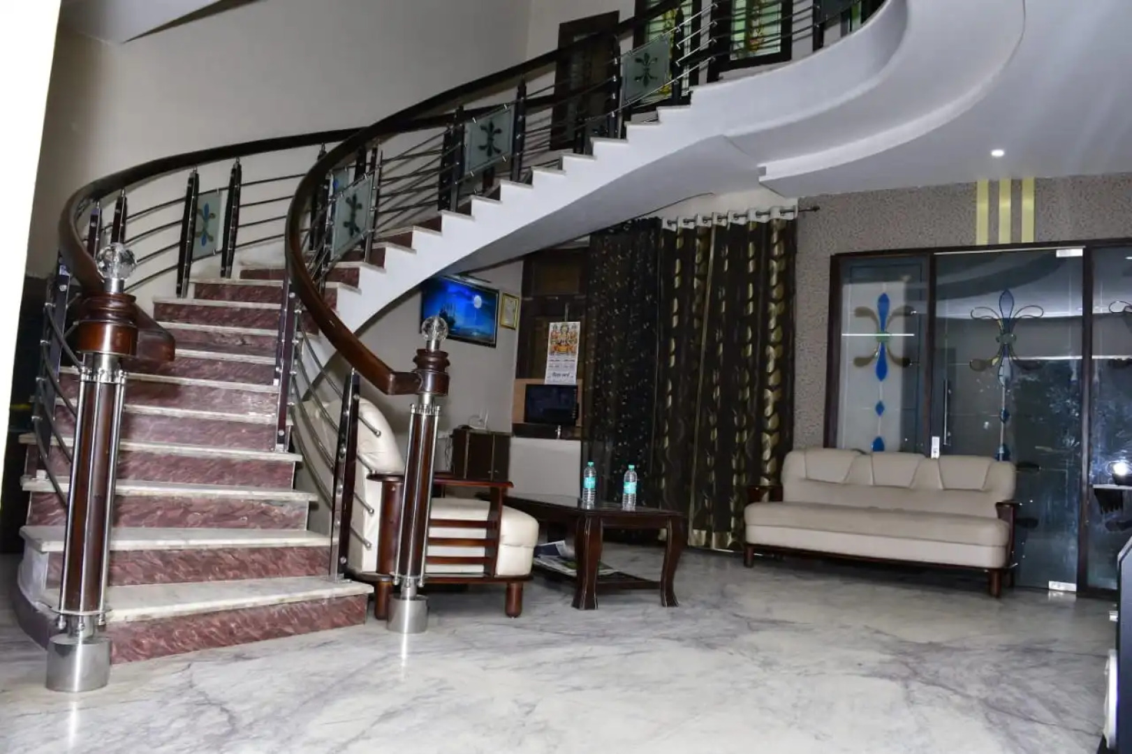 Отель Queen Home Stay