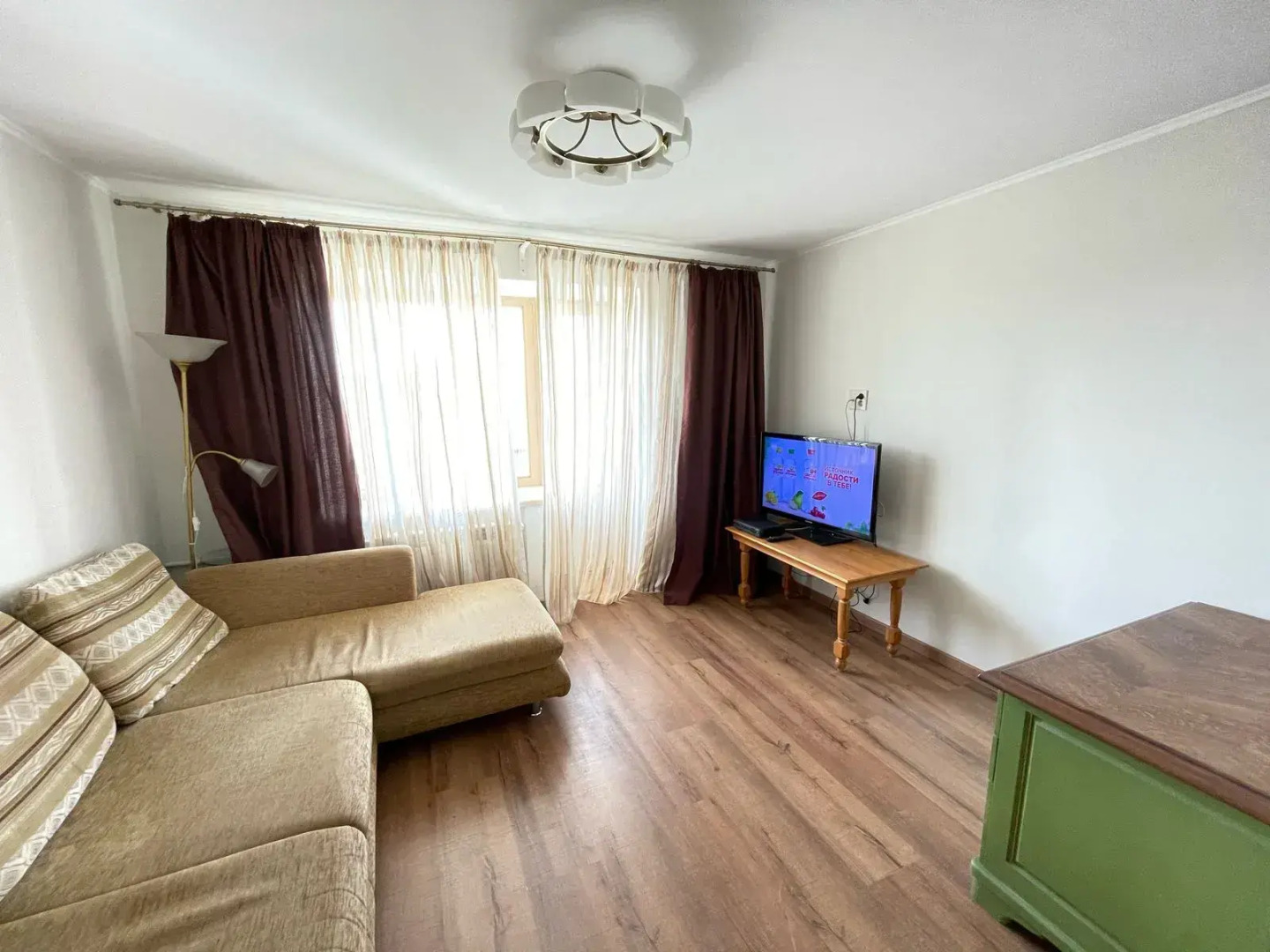 Апартаменты Просторные с 3 спальнями и большой столовой